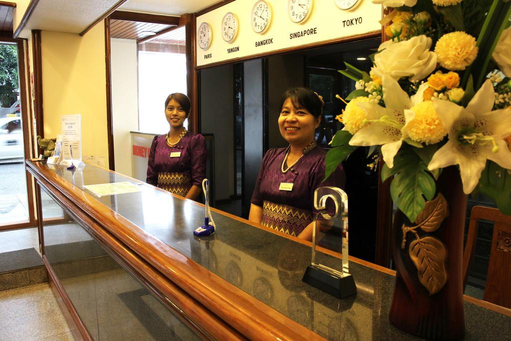 Alfa Hotel Rangoon Eksteriør billede