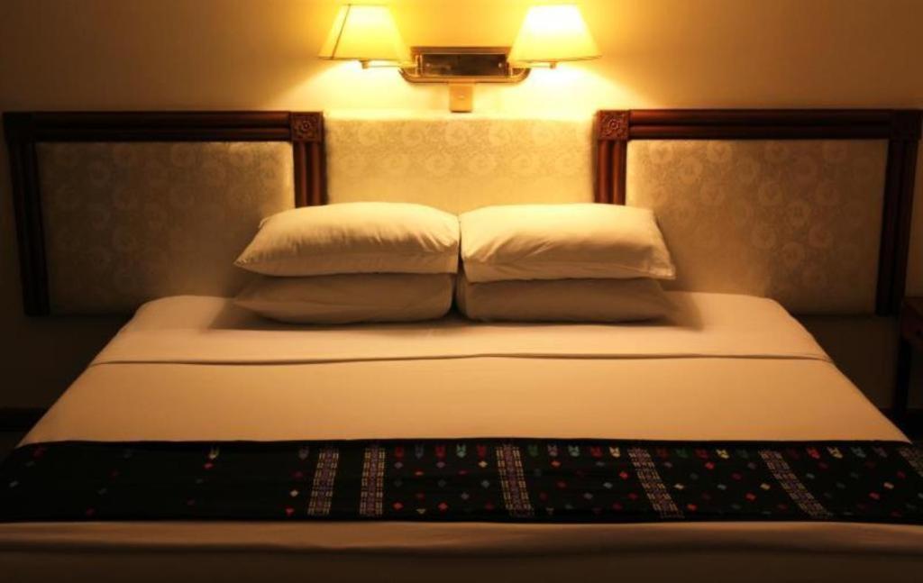 Alfa Hotel Rangoon Eksteriør billede